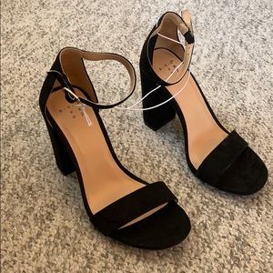 A New Day Ema Block-Heel Pumps